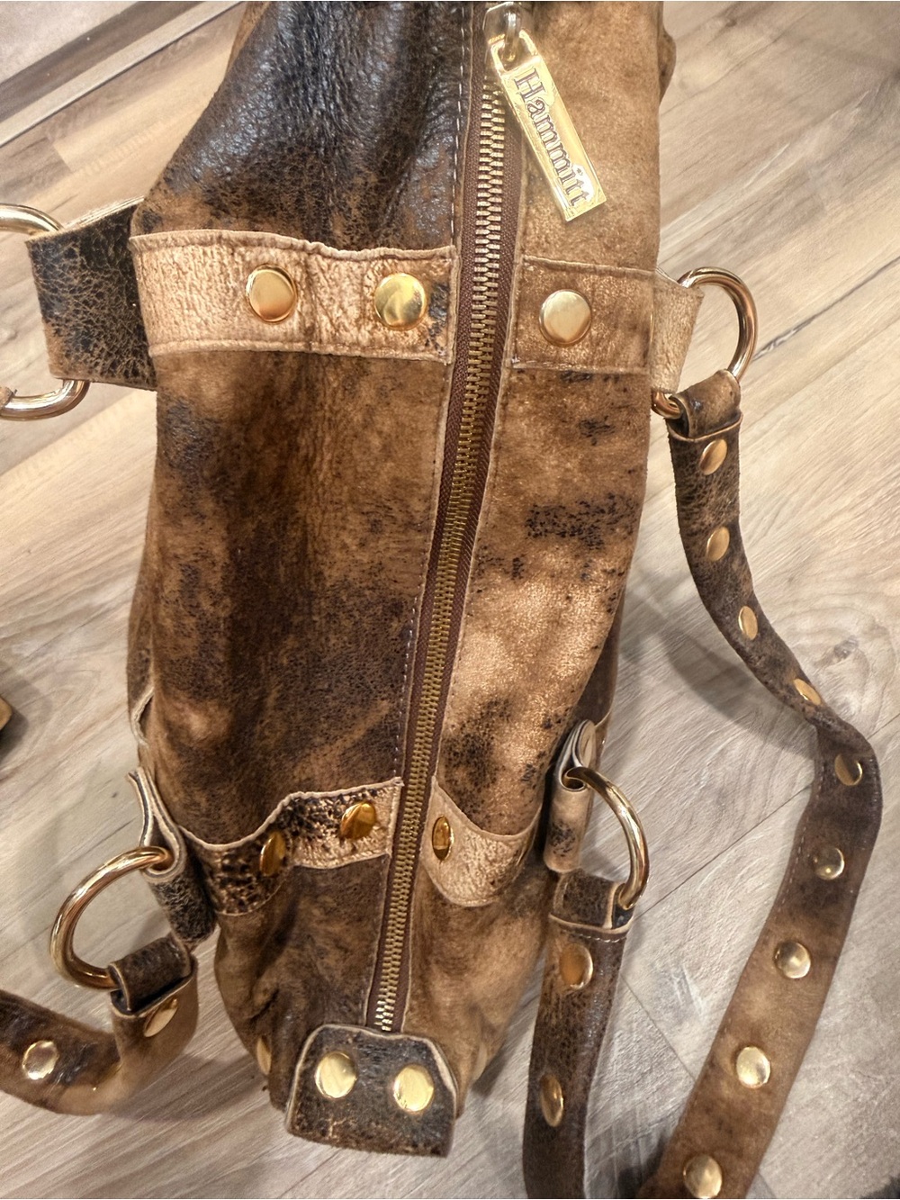 HAMMITT-FETS Retired-Studded distressed Brown Leather bag - Picture 3 of 7